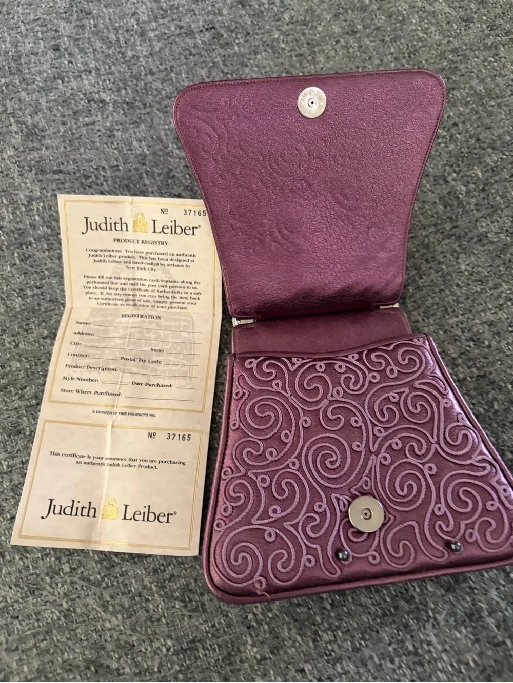 Judith Leiber vintage PetiteEmbellished Swirl Top-Handle Bag in Plum - Picture 3 of 8